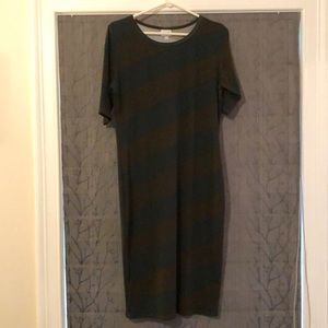 LuLaRoe Julia dress